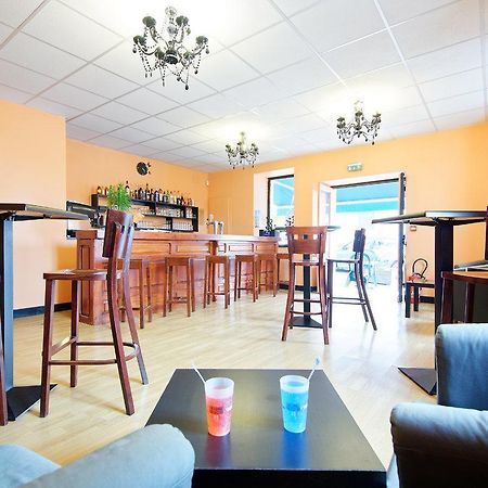 Oh! Bon Plaisir Hotel Aubiet Екстериор снимка